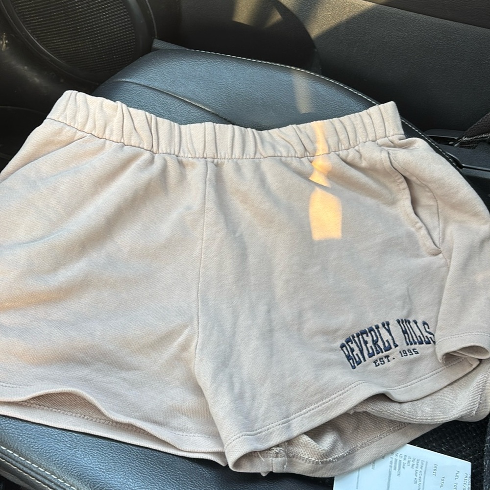Garage shorts